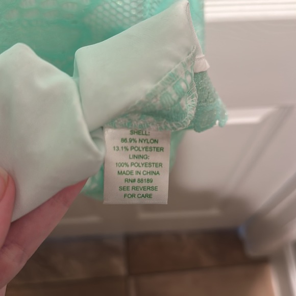 Lilly Pulitzer Lace Dress - Picture 6 of 6